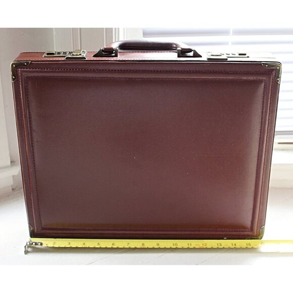Vintage 1980s Amiet Combination Lock Briefcase in Unused Condition! - Picture 9 of 13
